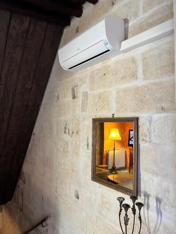 La Maison Sur La Place Ег-Морт Екстер'єр фото